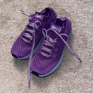 LIKE NEW No Bull Mulberry Knit Runners 9.5